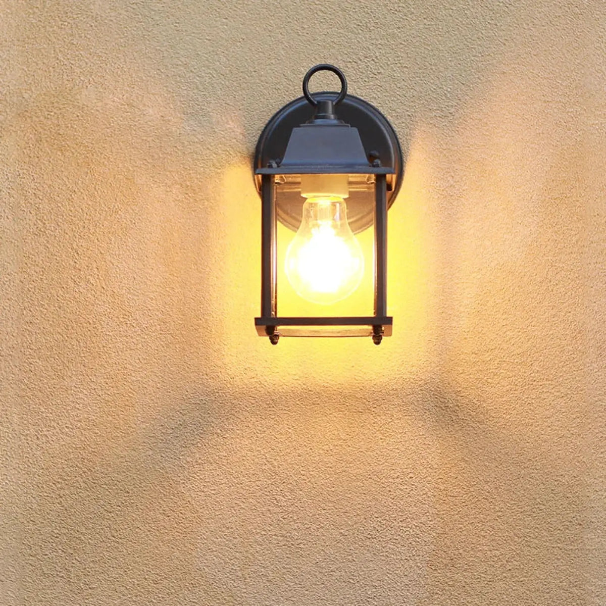 Petit Luminaire Extérieur Noir E27 – Soria