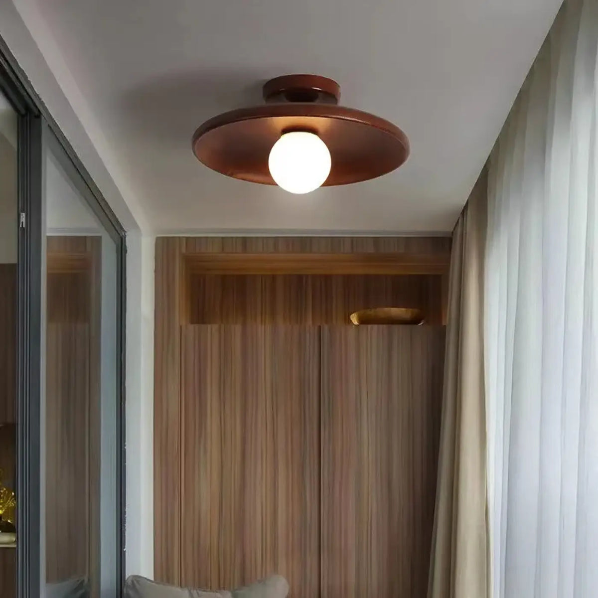 Plafonnier en Bois avec Globe – Zisis