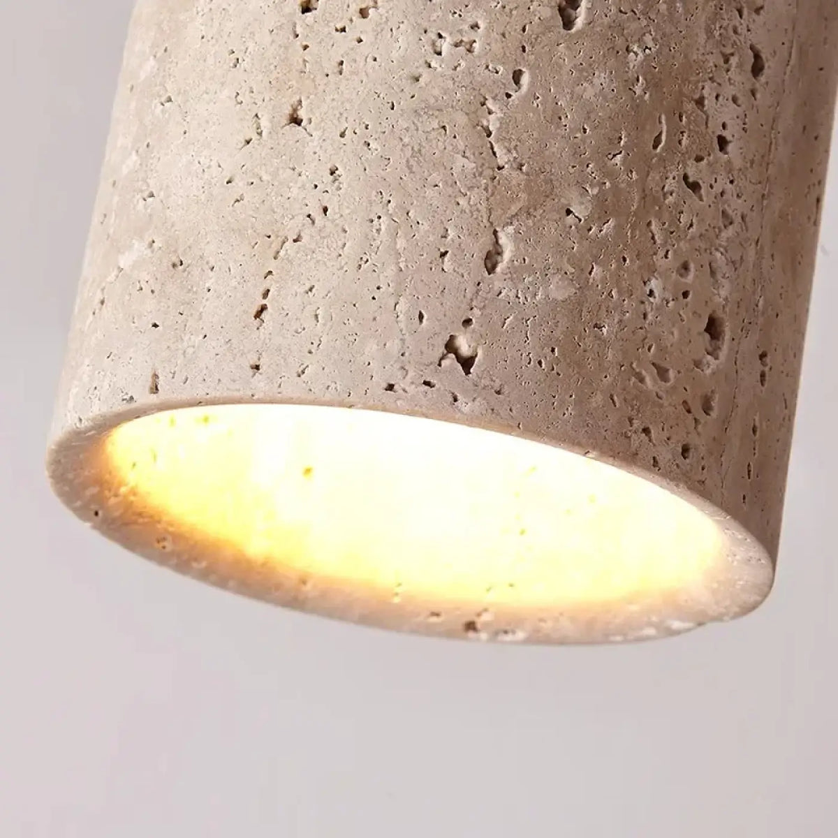 Plafonnier Cylindrique en Pierre et Bois – Filette