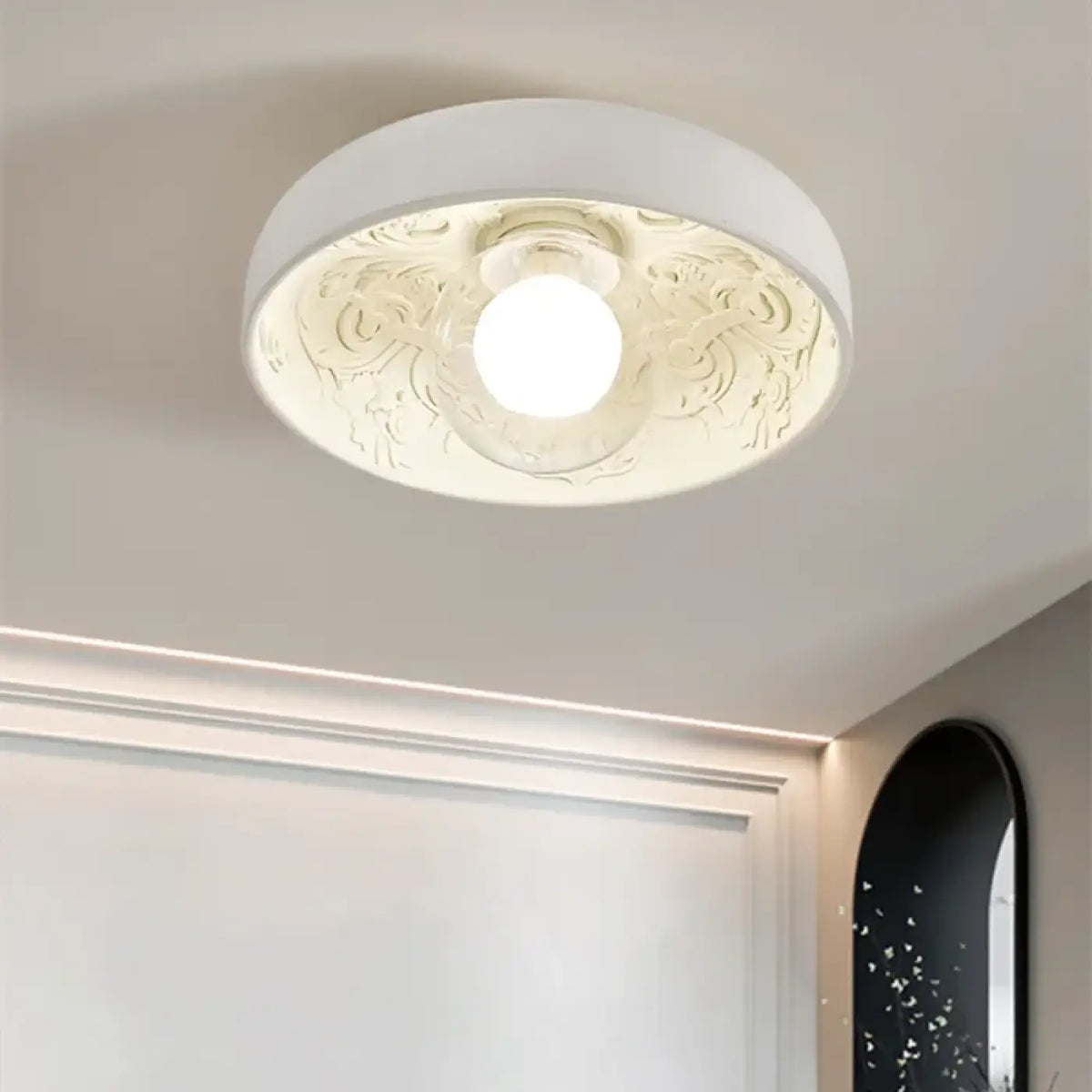 Plafonnier Rond à Relief Floral – Rilan