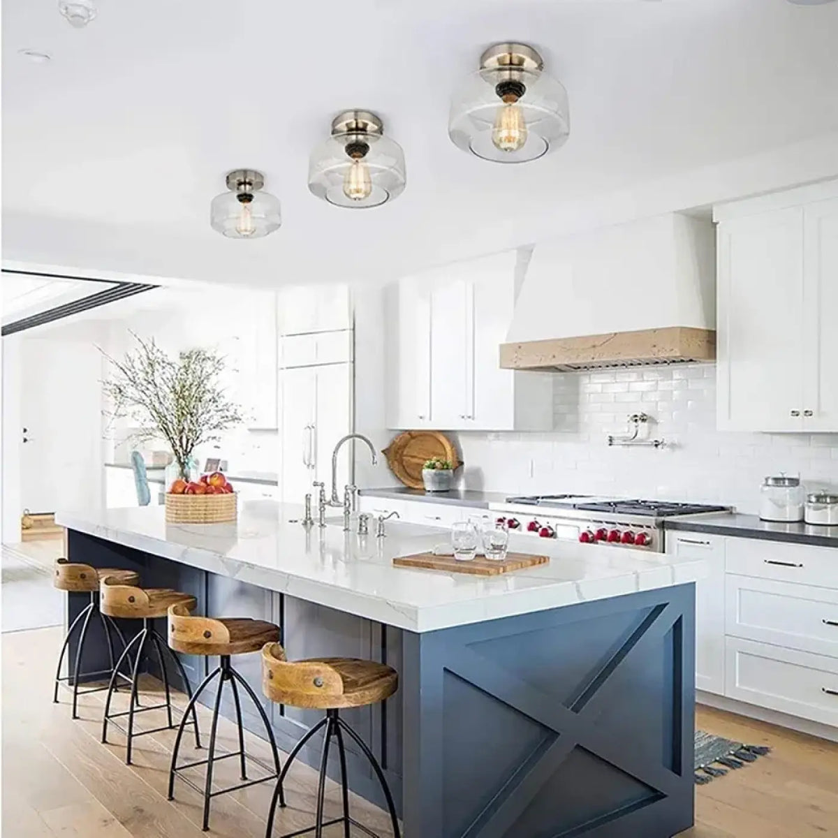 Plafonnier Moderne Base Dorée et Verre – Bolan