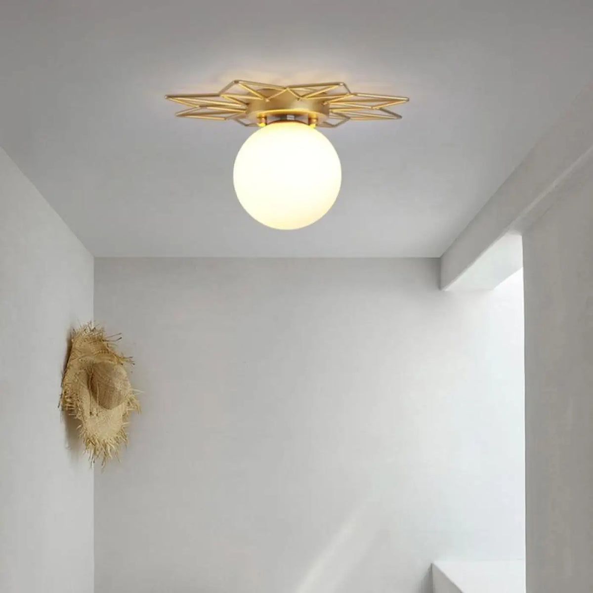 Plafonnier Soleil en Laiton Doré – Ravo