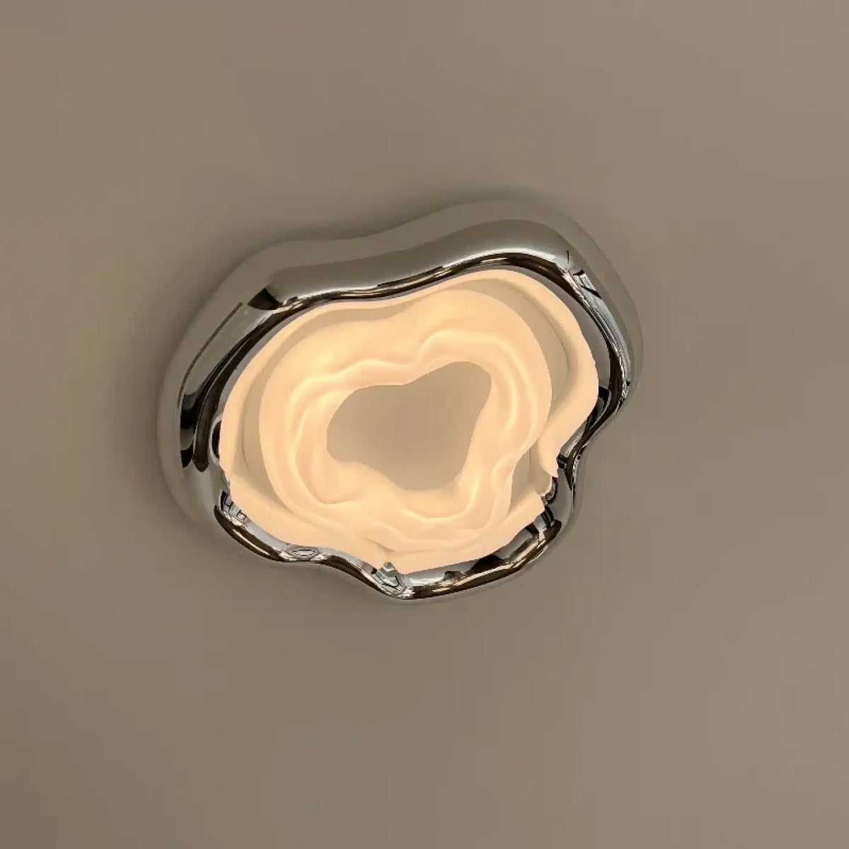 Plafonnier LED Chromé Organique – Biris