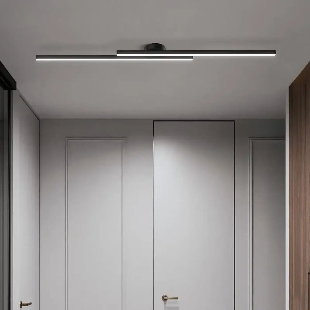 Plafonnier LED Linéaire Orientable – Tosane