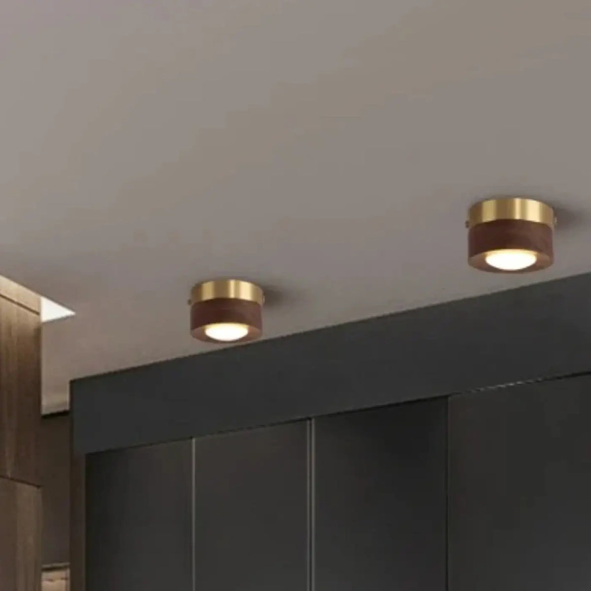 Plafonnier Scandinave Bois et Laiton – Zada