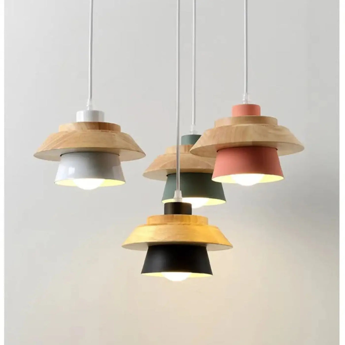 Suspension Scandinave Bois et Couleur – Lisine