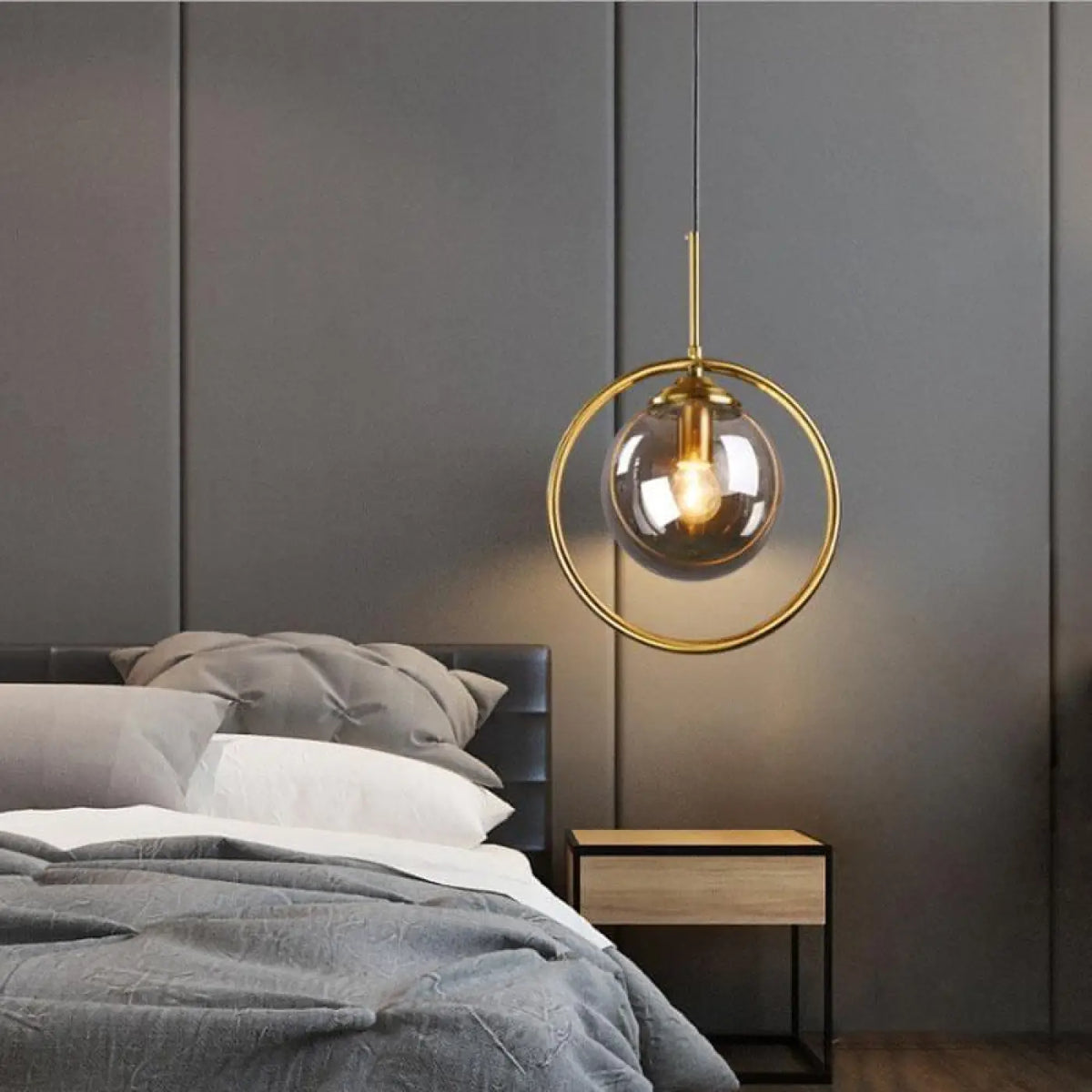 Suspension Boule en Verre Fumé – Fodane
