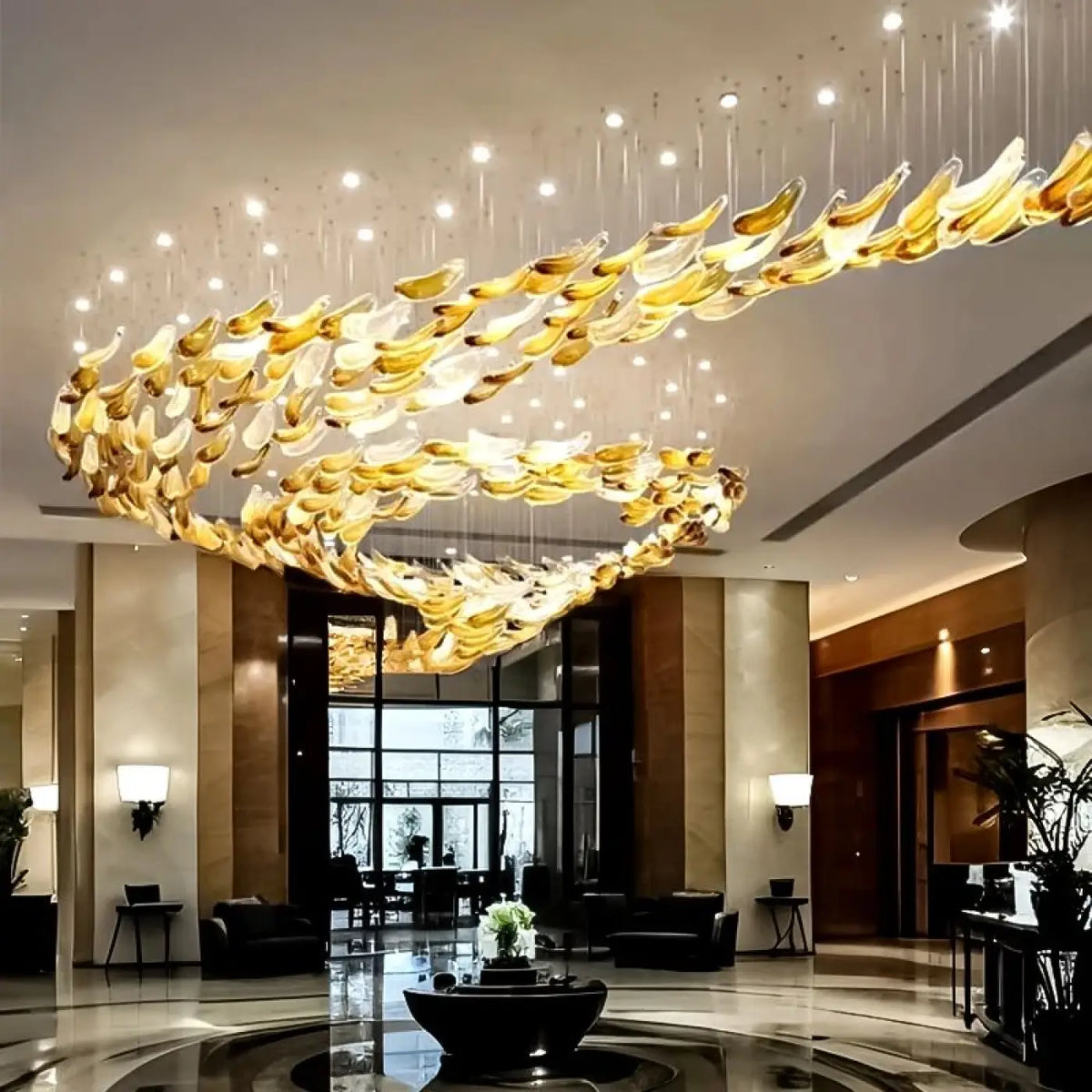 Suspension Cascade Cristal et Feuilles Dorées – Limette