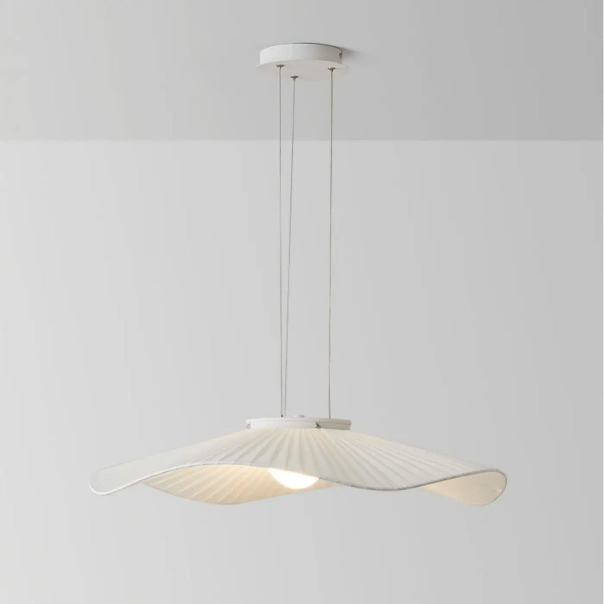 Suspension en Tissu Blanc et Métal – Brive