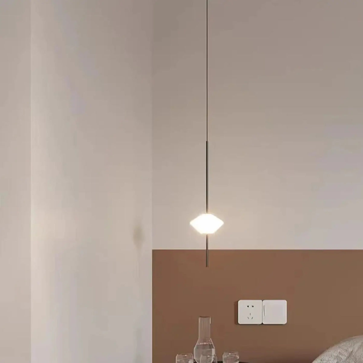 Suspension Minimaliste à Câble – Damette