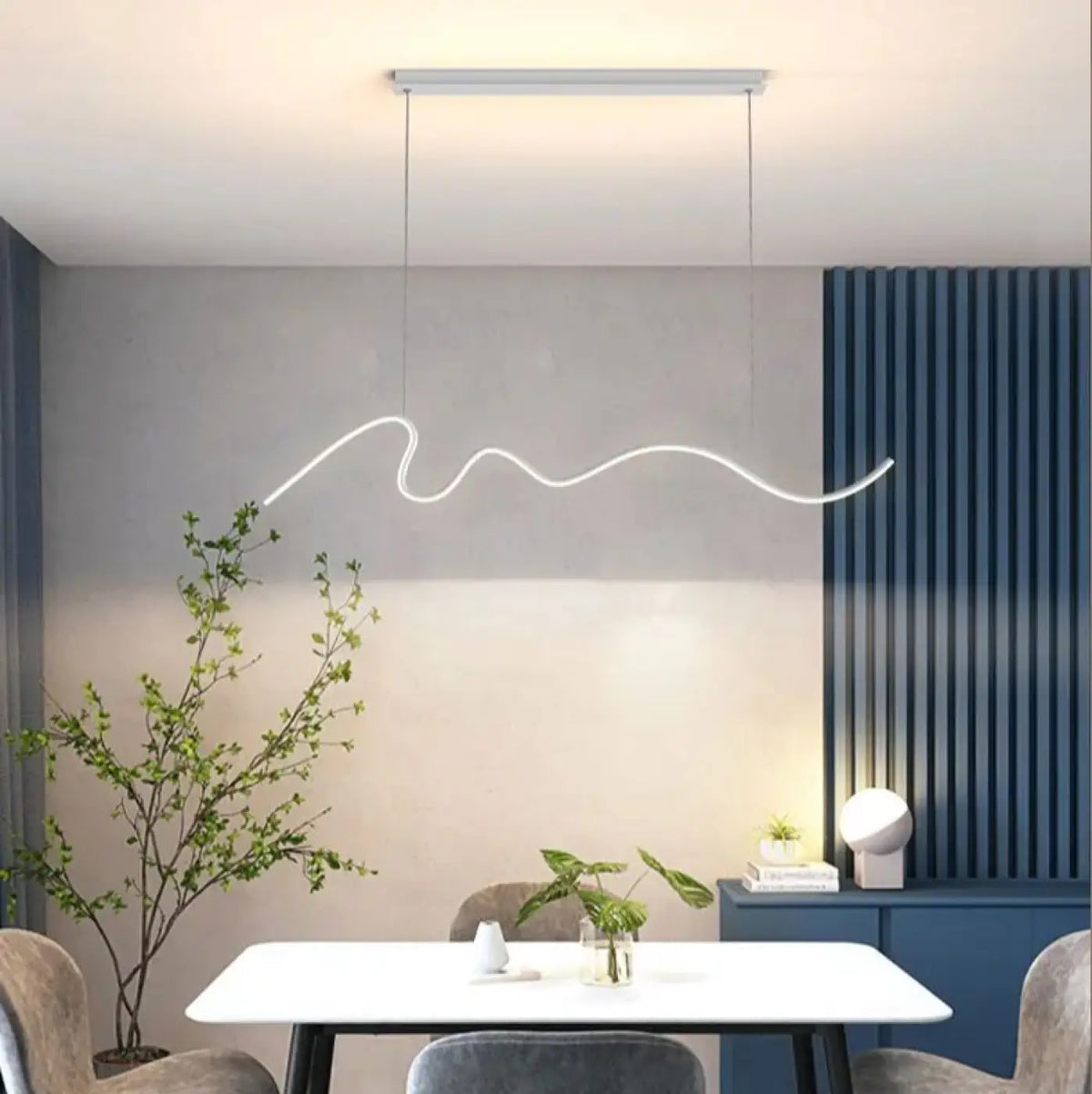 Suspension Design Sinueuse – Fomane