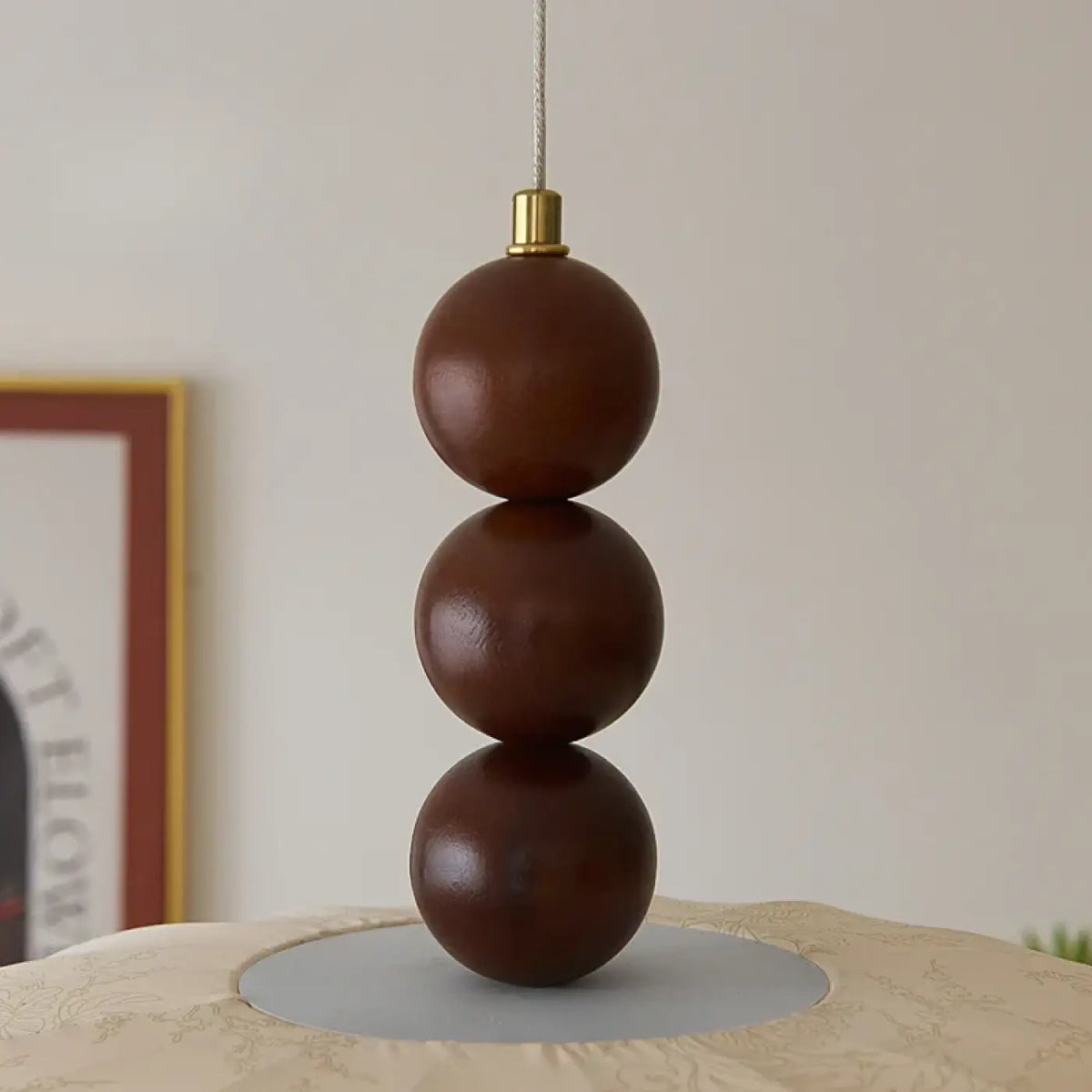 Suspension Tissu et Boules de Bois – Trilo