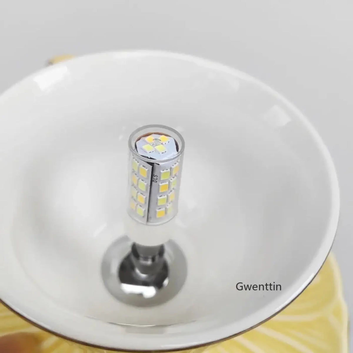 Suspension Tasse Minimaliste – Lévane