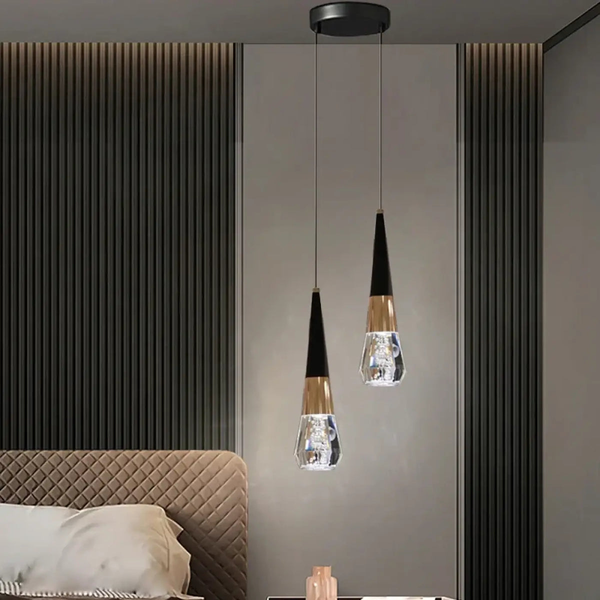 Suspension Goutte Noire et Dorée – Prénel