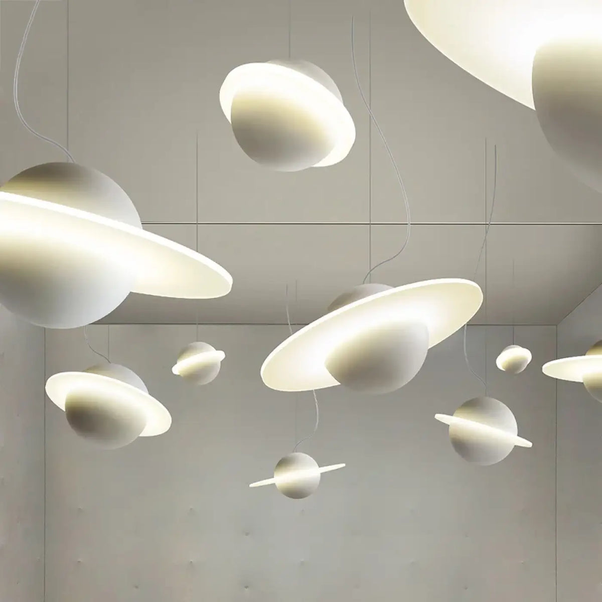 Suspension LED Système Solaire – Firia