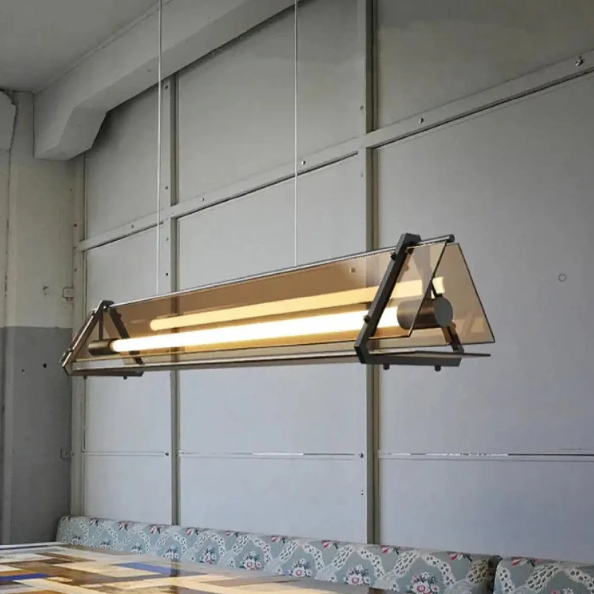 Suspension Longue Industrielle – Besis