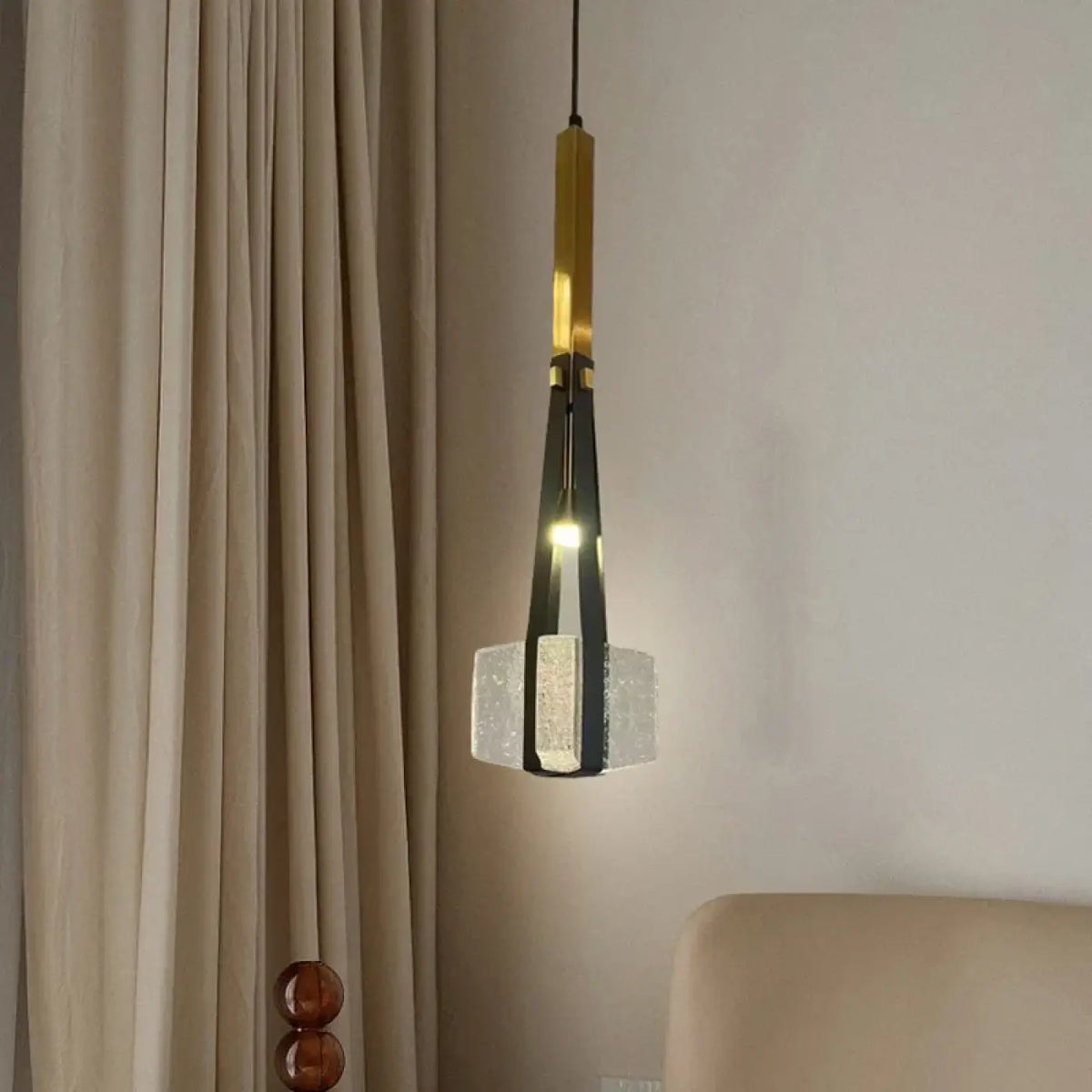 Suspension Art Déco en Verre Doré – Graline
