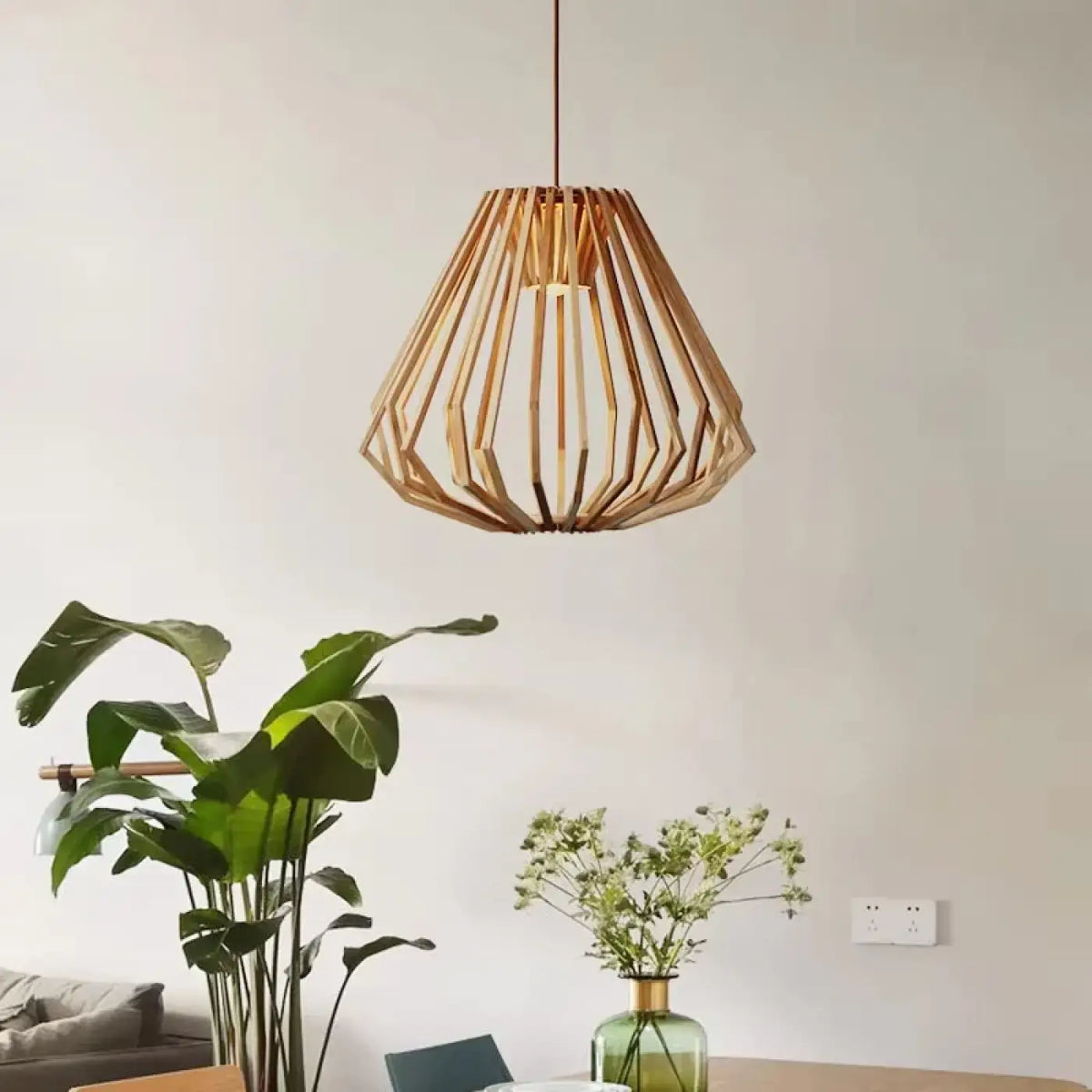 Suspension Géométrique en Bois Naturel – Norel
