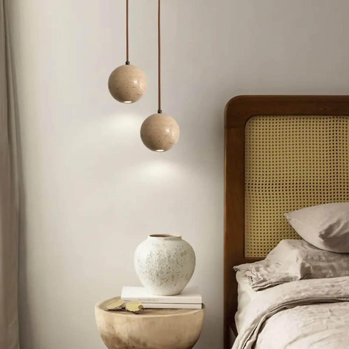 Suspension Boule en Pierre Beige – Bidel