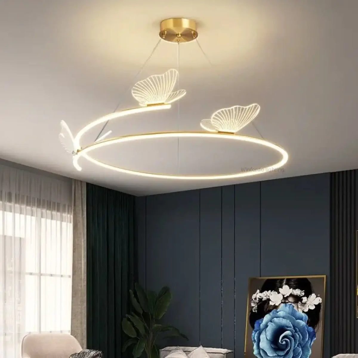 Suspension LED Anneau et Papillons Dorés – Rinon