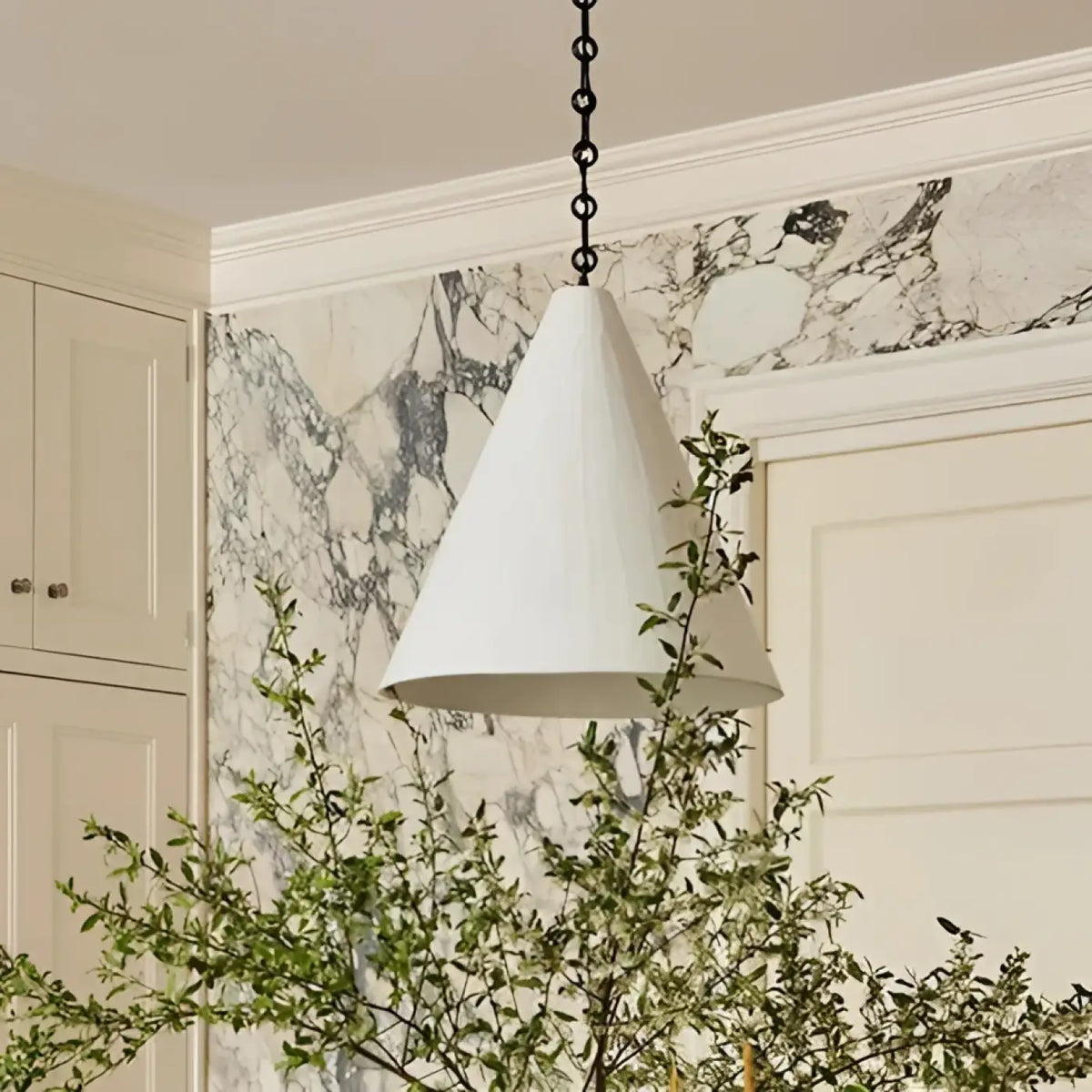 Suspension Conique Design Épurée – Morelle