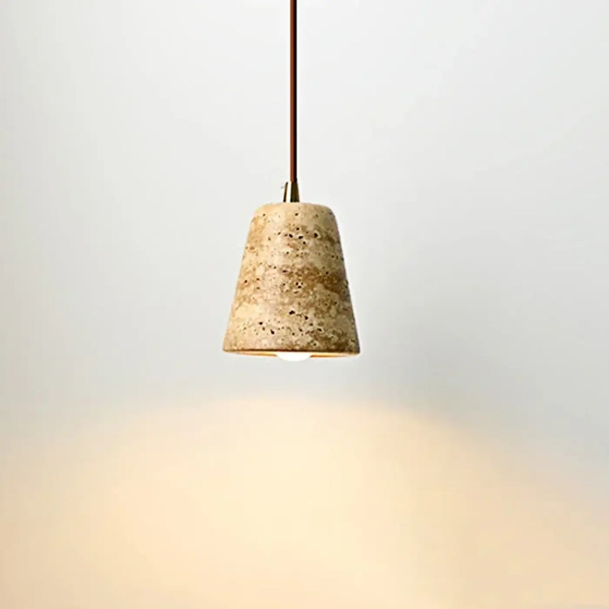 Suspension Conique en Pierre et Métal – Zalane
