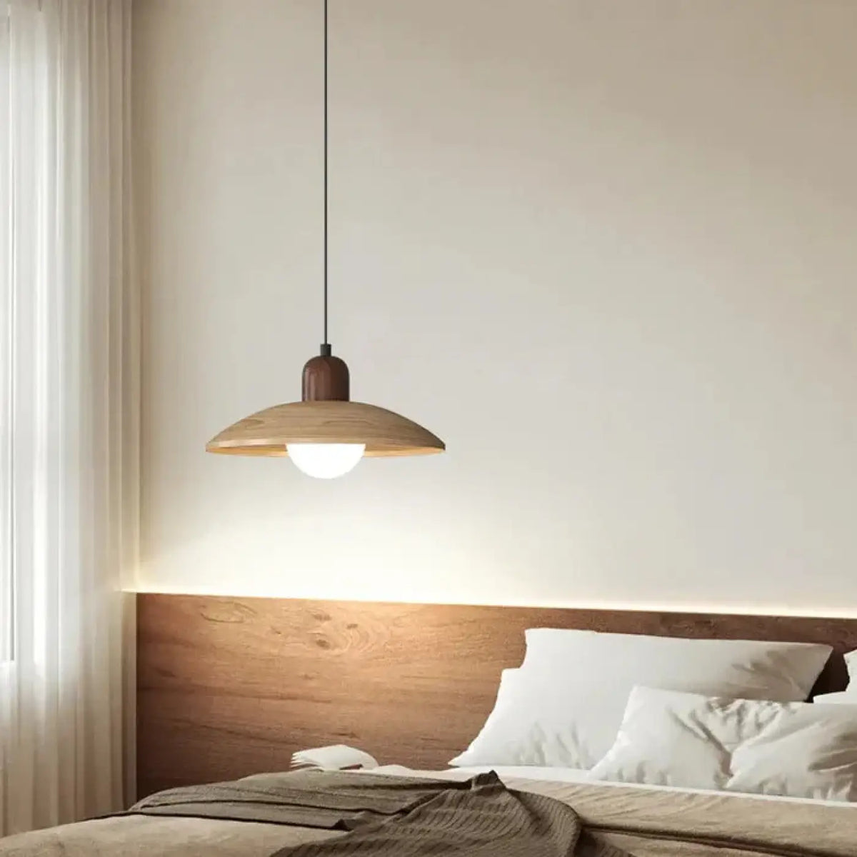 Suspension en Verre et Métal Contemporaine – Kasine