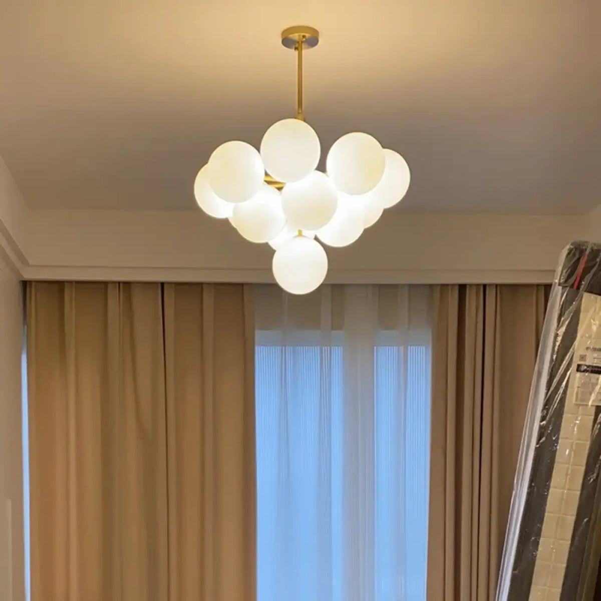 Suspension à Globes en Verre Givré – Movio