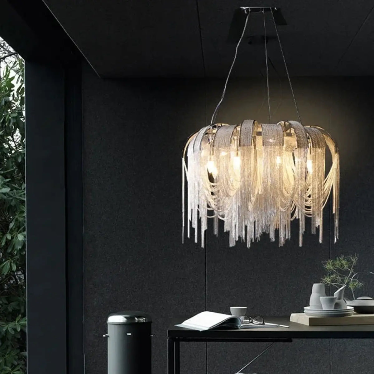 Suspension à Chaînes Lumineuses – Flona