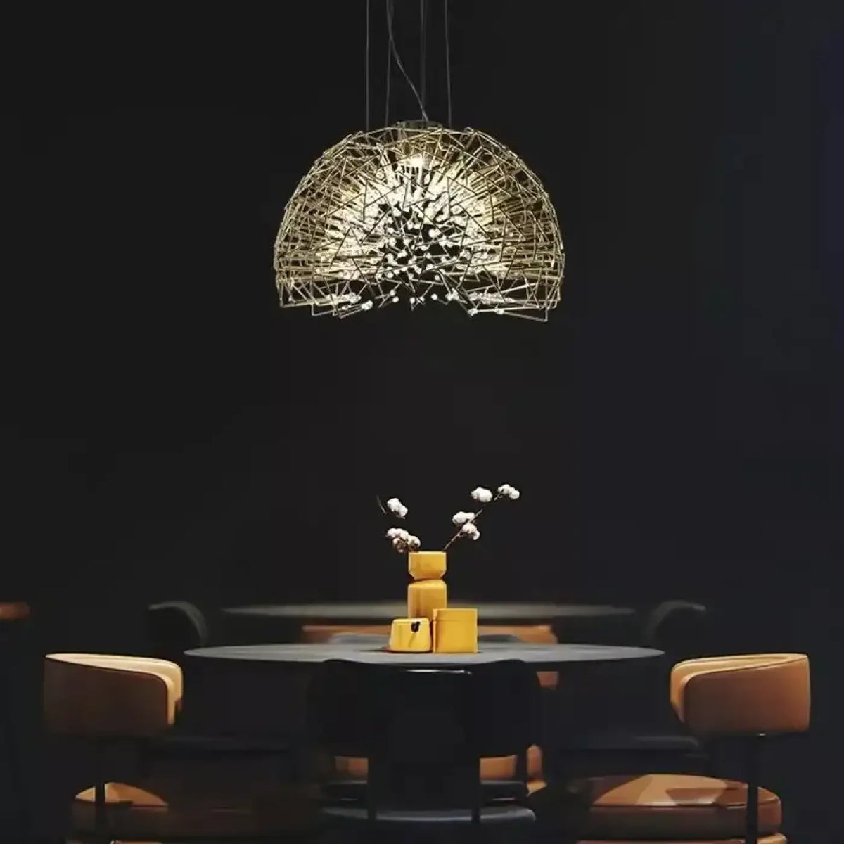 Suspension en Métal Entrelacé et Cristal – Climia