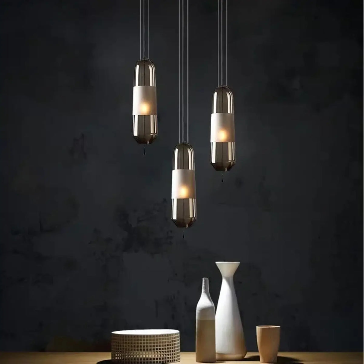 Suspension en Verre Ambré Lumière Tamisée – Joria