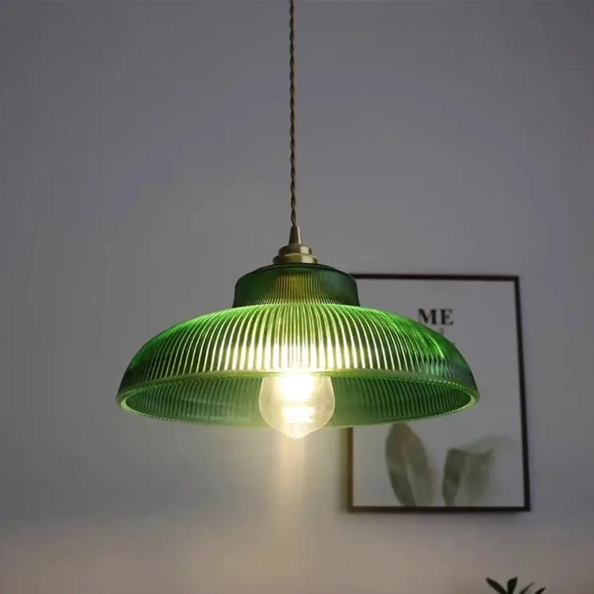 Suspension en Verre à Relief Strié – Brédia