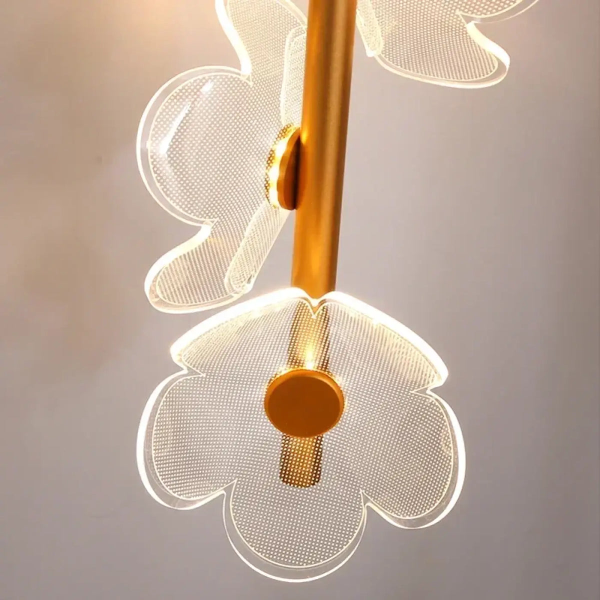 Suspension LED Dorée à Trois Fleurs – Bolette