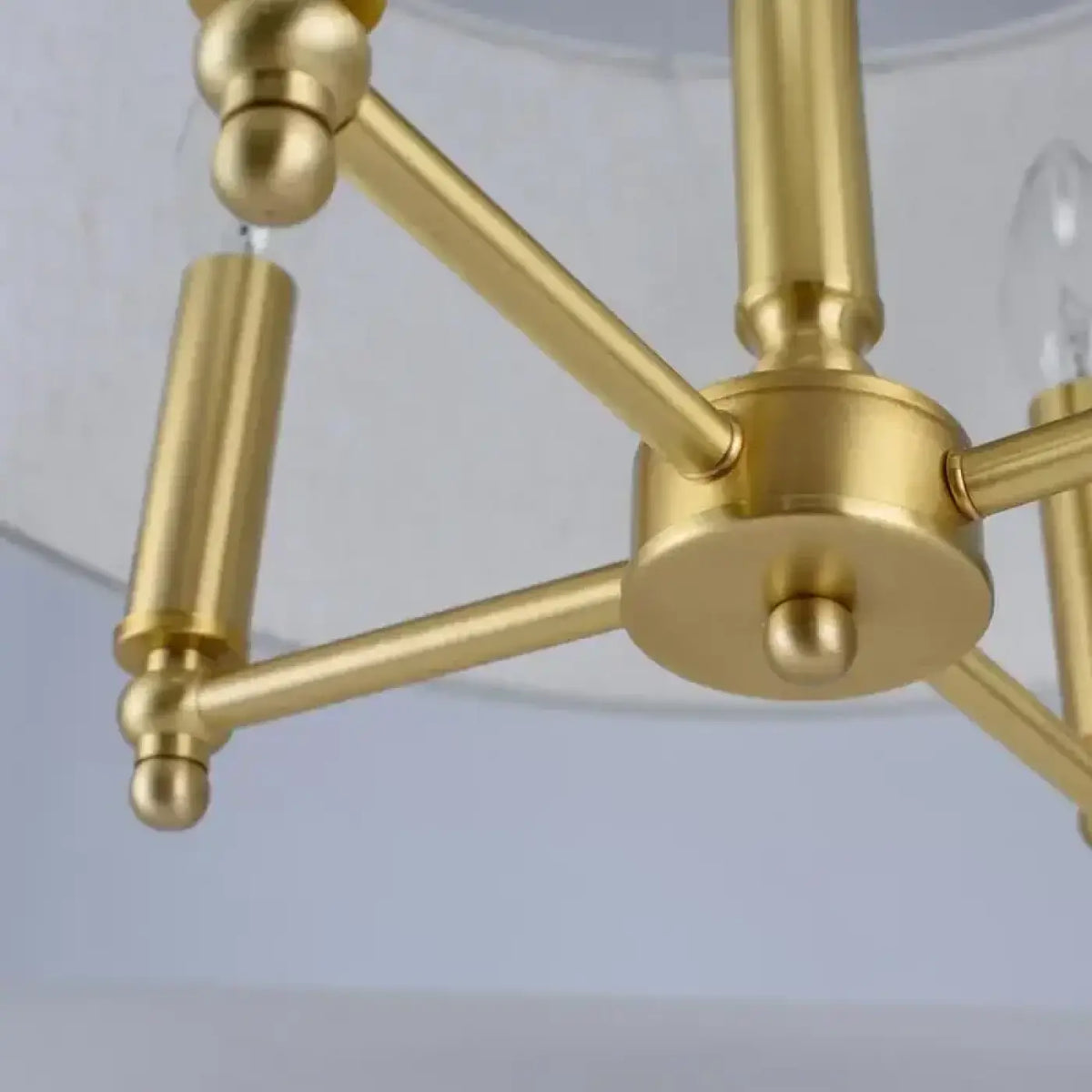 Suspension Design aux Lignes Aériennes – Cladio