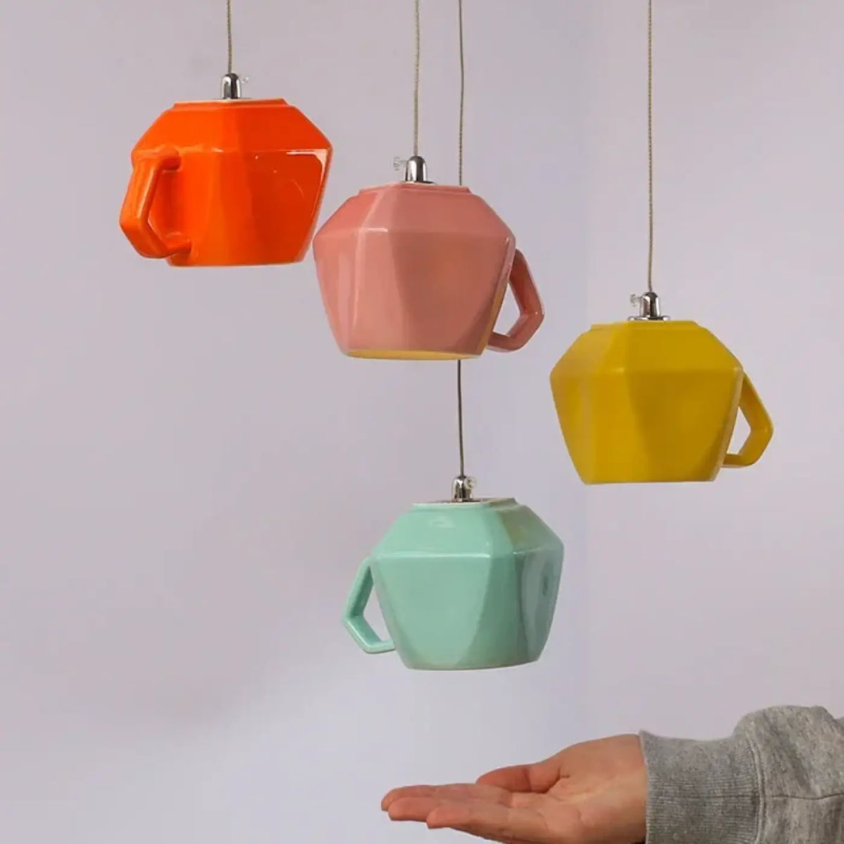 Suspension Tasse Rétro Minimaliste – Flomia