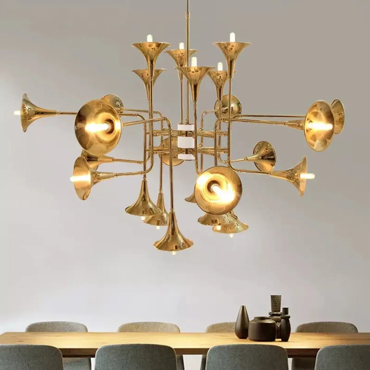 Suspension Noire Design Épurée – Dovo