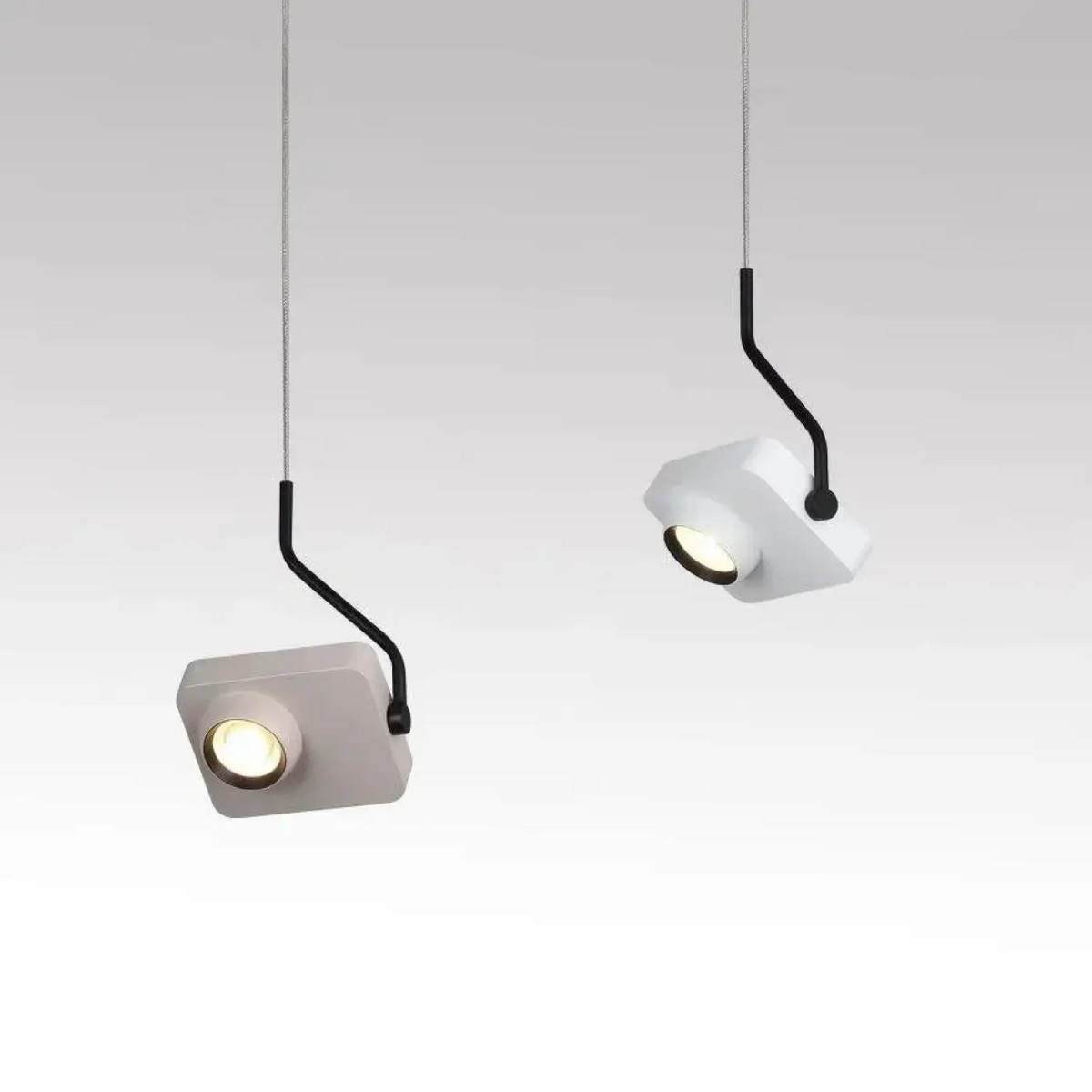 Suspension Minimaliste à Lumière Ciblée – Sidane