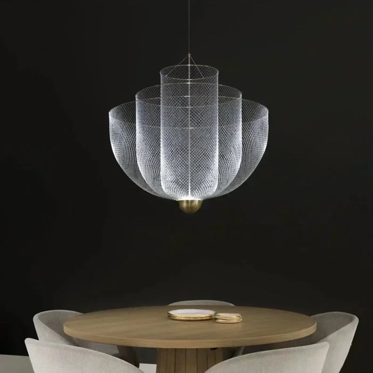 Suspension Sculpturale en Métal Argenté – Zovelle