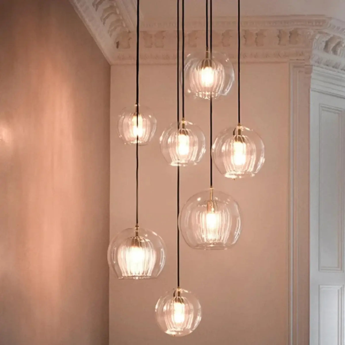 Suspension en Verre et Détail Doré – Lavine