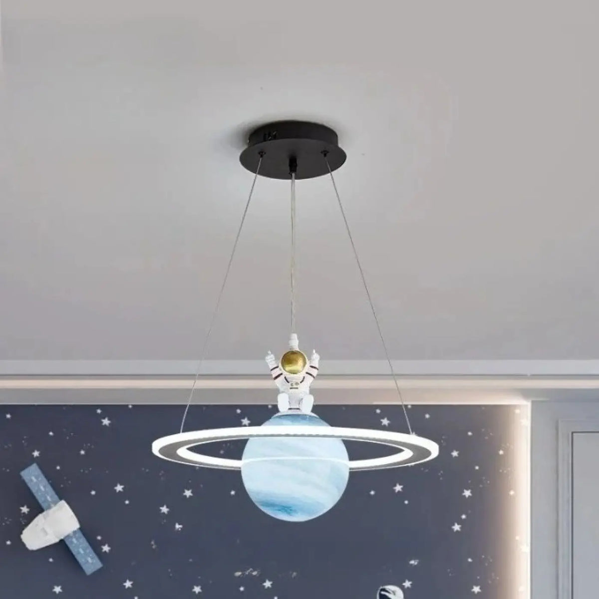 Suspension LED Planète Saturne – Pline