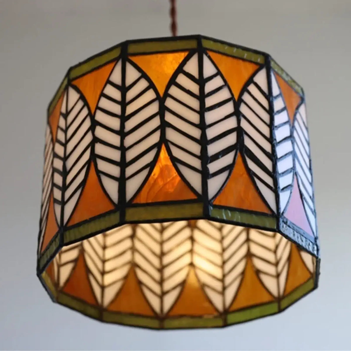 Suspension Tiffany en Verre Motif Feuille – Lovane