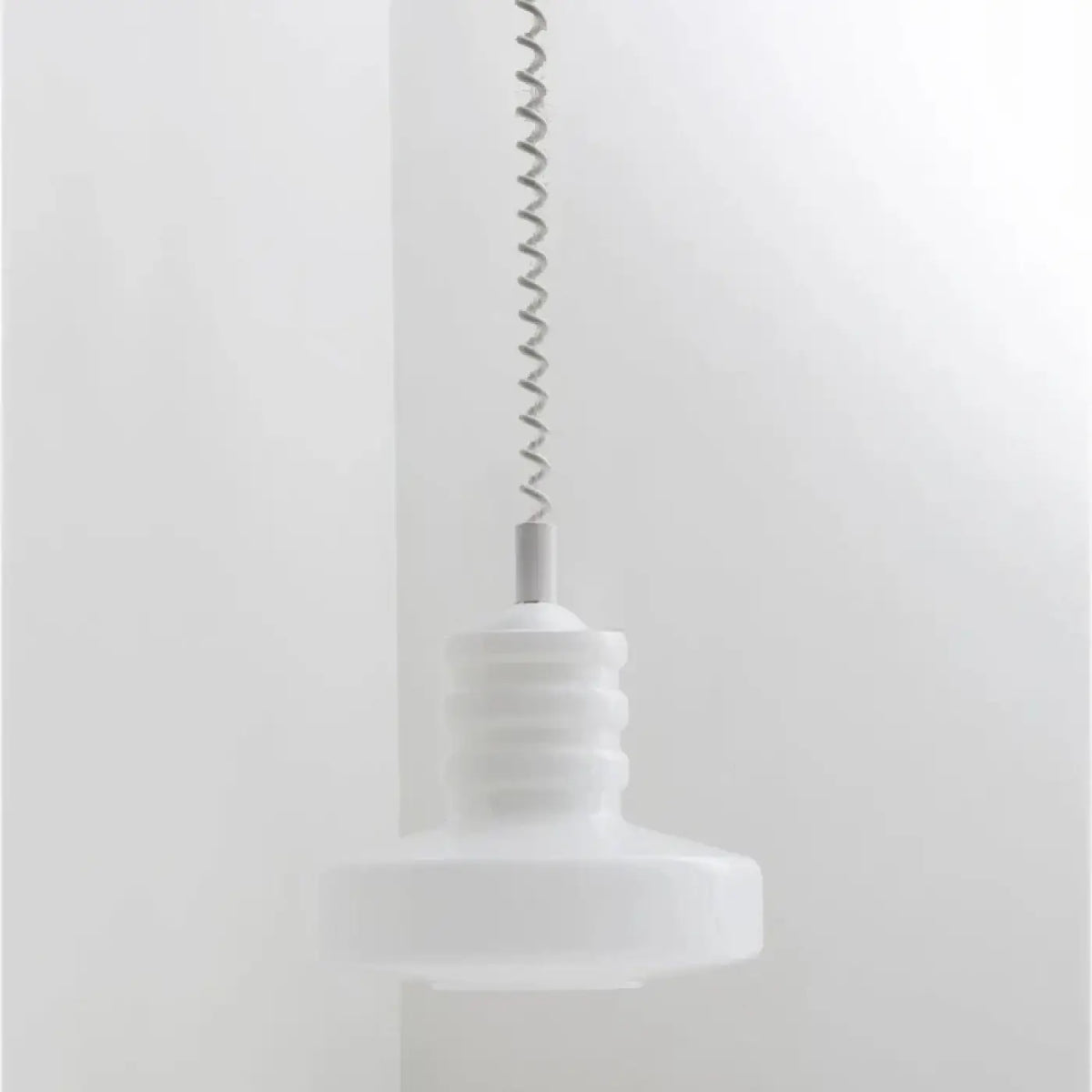 Suspension Rétro en Verre Opalin – Lomis