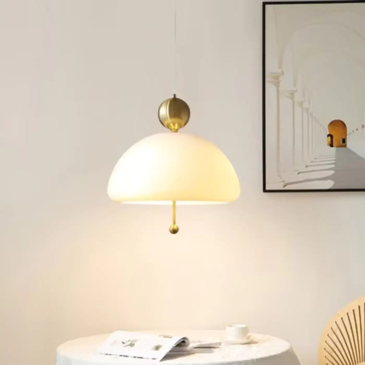 Suspension Demi-Globe en Verre Blanc – Clonine