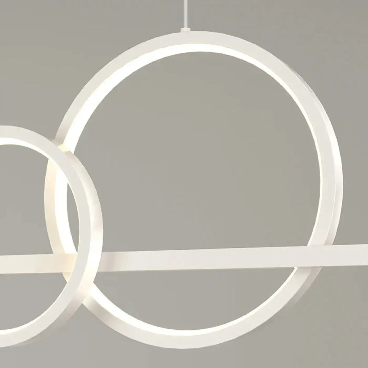 Suspension Linéaire Blanche à Anneaux LED – Jédane