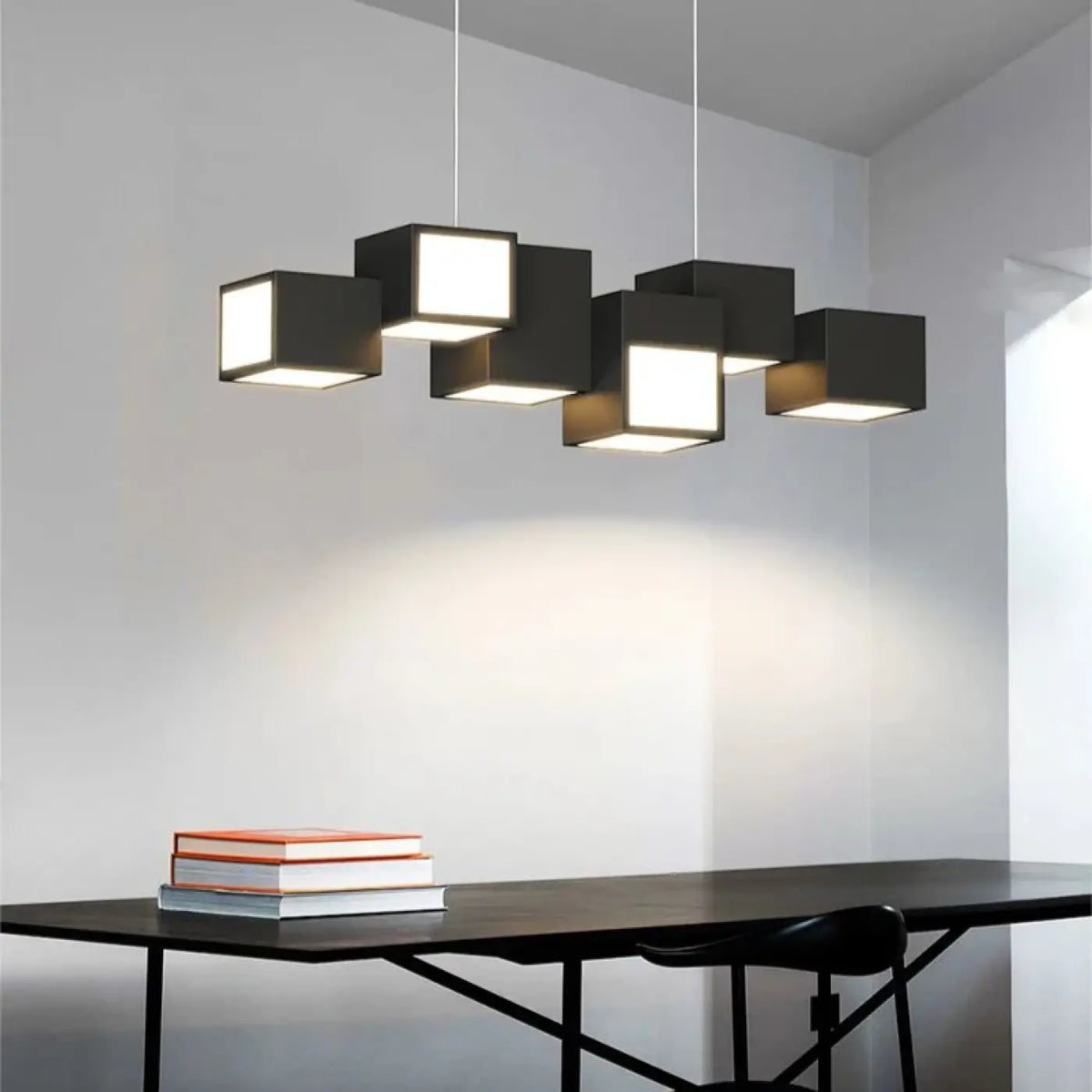 Suspension Moderne à Cubes Géométriques – Divio