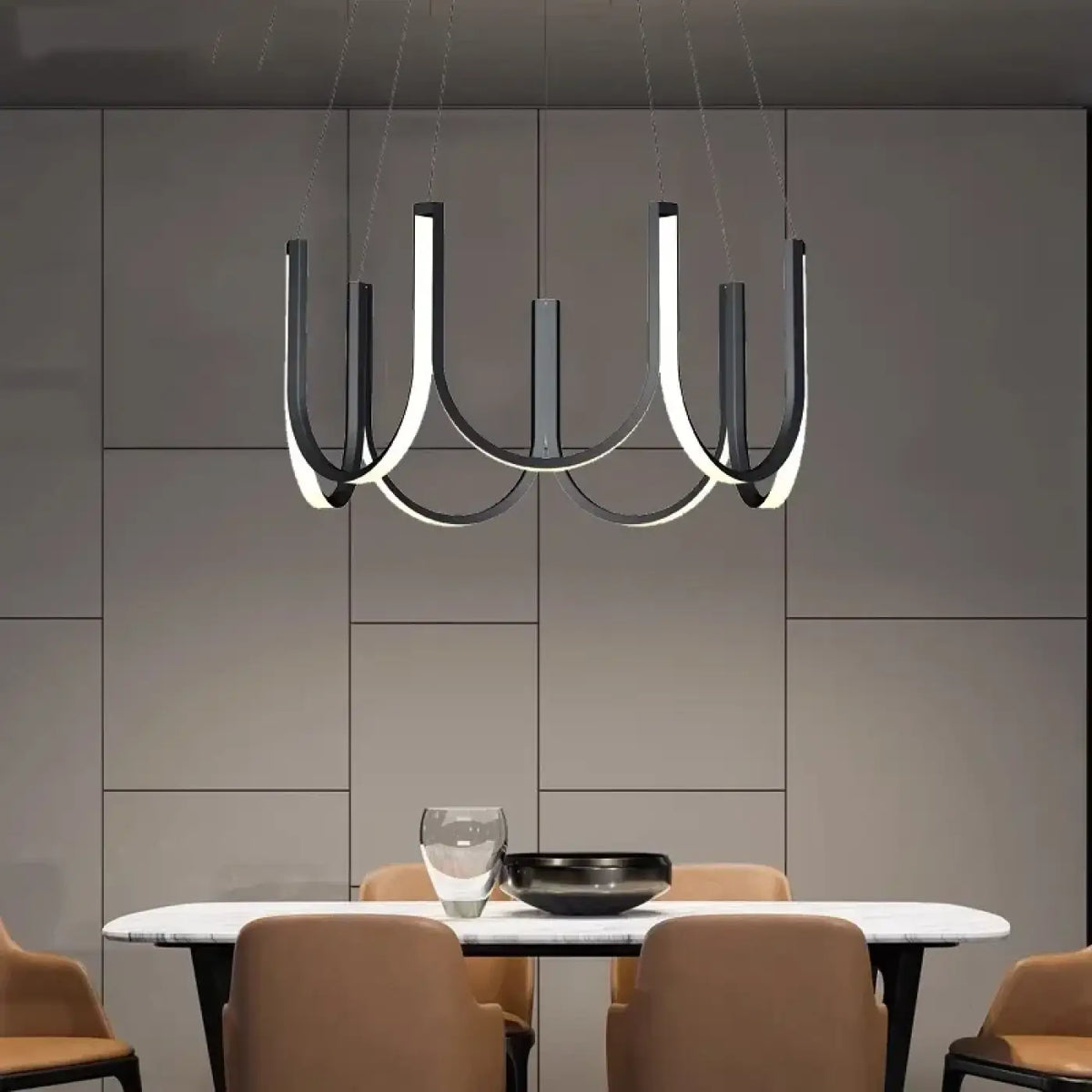 Suspension Moderne en Arche Lumineuse – Kavon