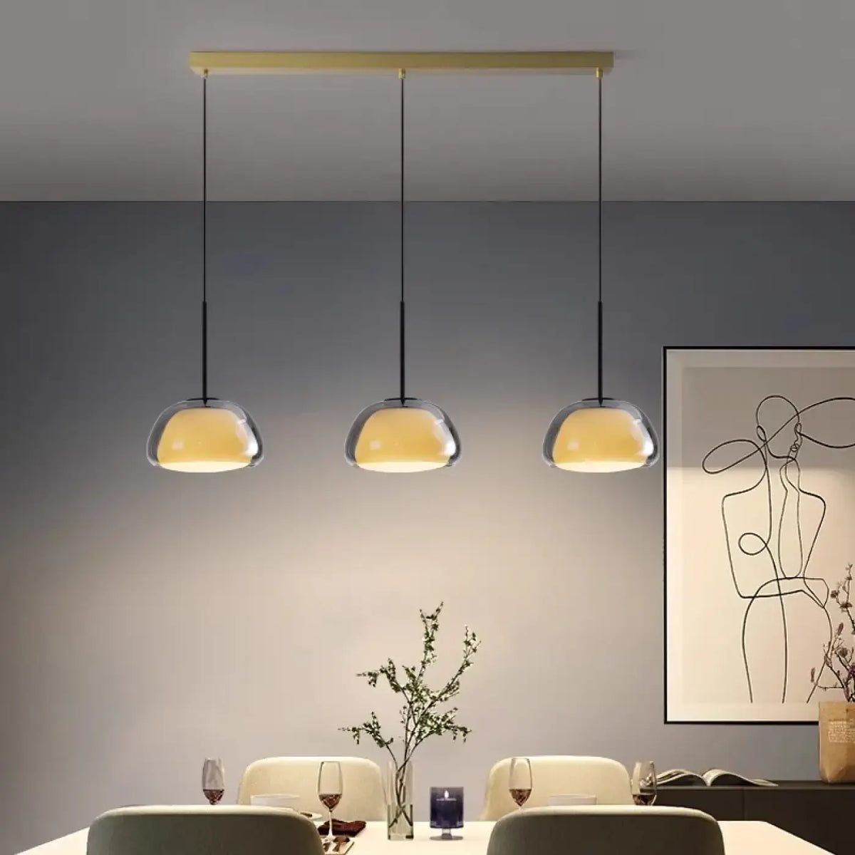 Suspension Trois Globes Opalins Barre Noire – Rénio