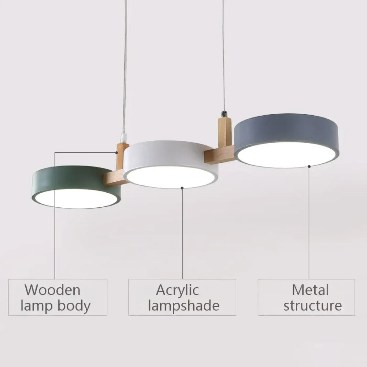 Suspension Nordique Triple Rond en Bois – Brevane