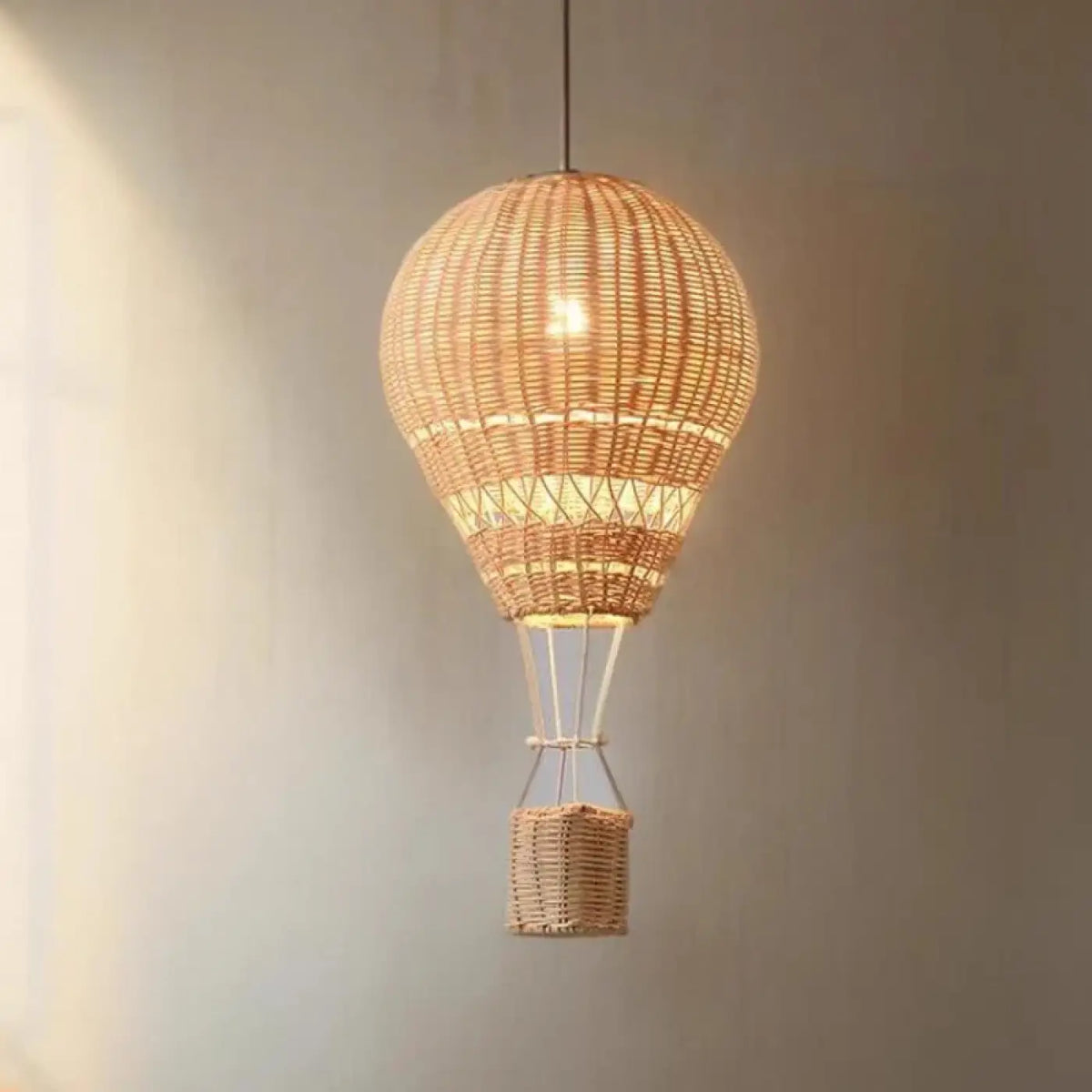 Suspension Montgolfière en Rotin – Videlle