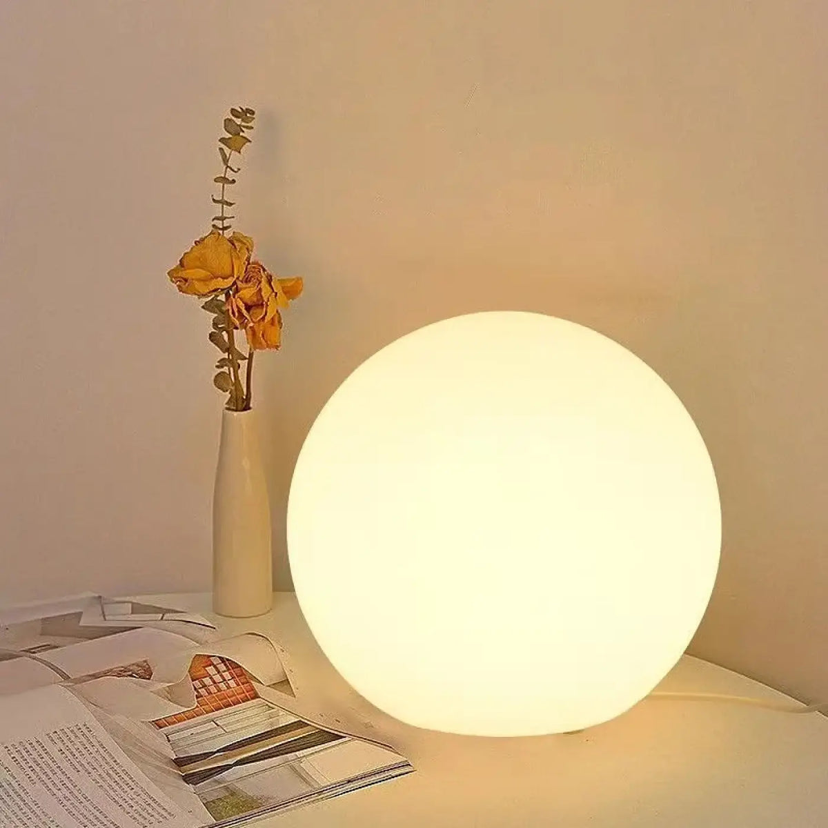 Veilleuse Design à la Silhouette Élégante – Pronio